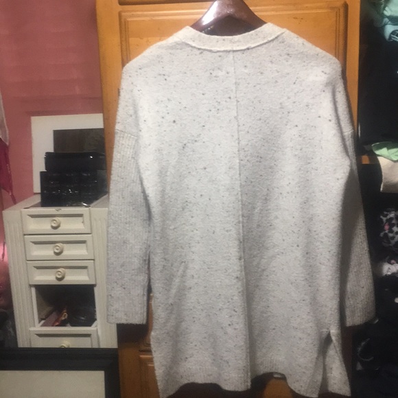 Long cover up - Picture 3 of 3